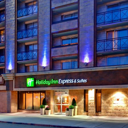 Holiday Inn Express And Suites Calgary By Ihg Екстериор снимка