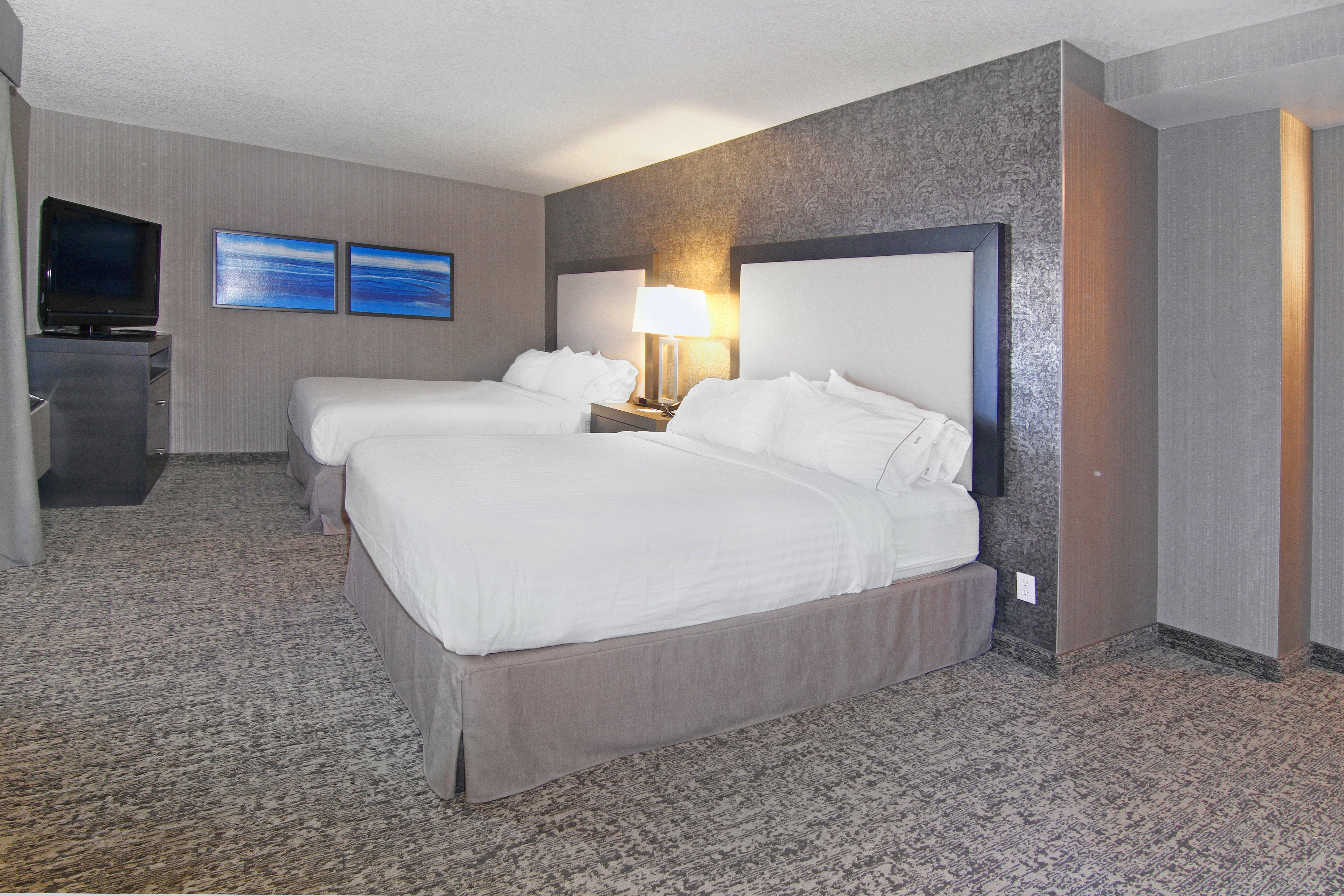 Holiday Inn Express And Suites Calgary By Ihg Екстериор снимка