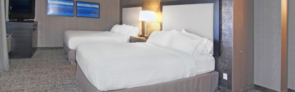 Holiday Inn Express And Suites Calgary By Ihg Екстериор снимка
