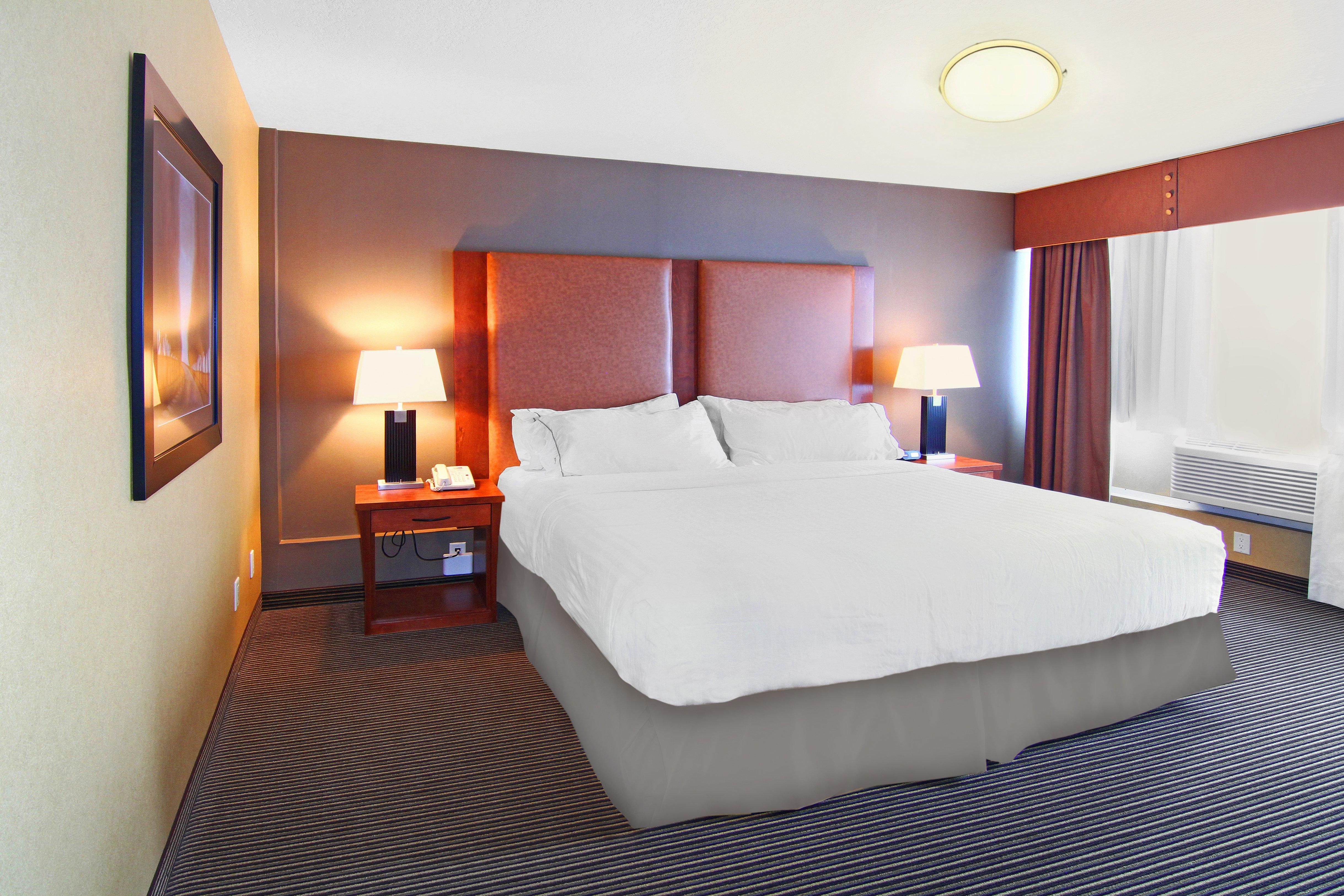 Holiday Inn Express And Suites Calgary By Ihg Екстериор снимка